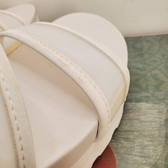 REEF Vista Hi Energy Women's Size 9.5 White Cushion Comfort Sandals - Picture 4 of 10